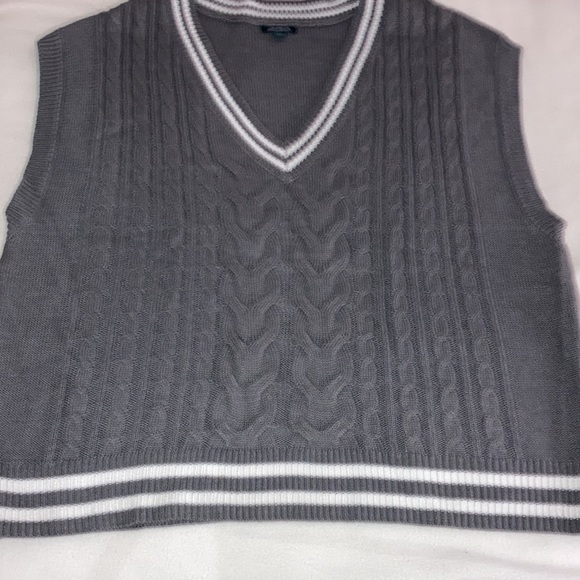 Vest, tank, sweater, Wild Fable, size Large - Picture 2 of 11